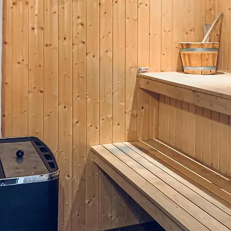 Beautiful Home In Sjusjoen With Sauna Дом отдыха *